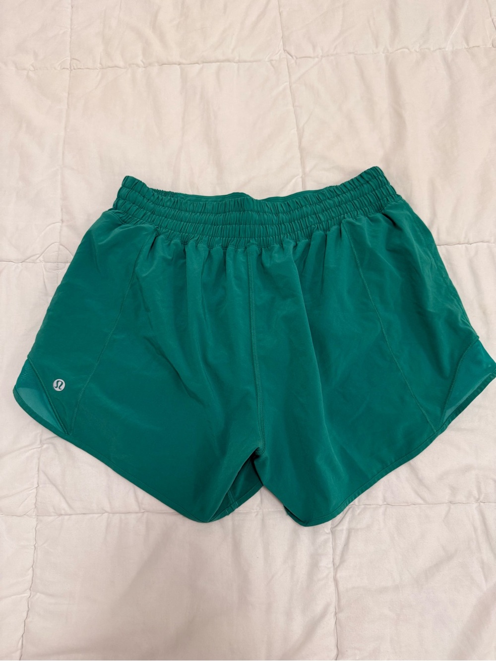 lululemon Hotty Hot Shorts 4”